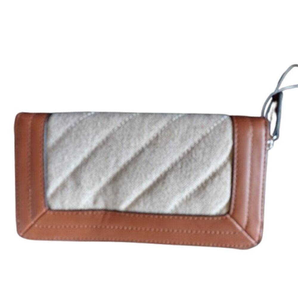 Brand New White and Beige Wallet NWOT